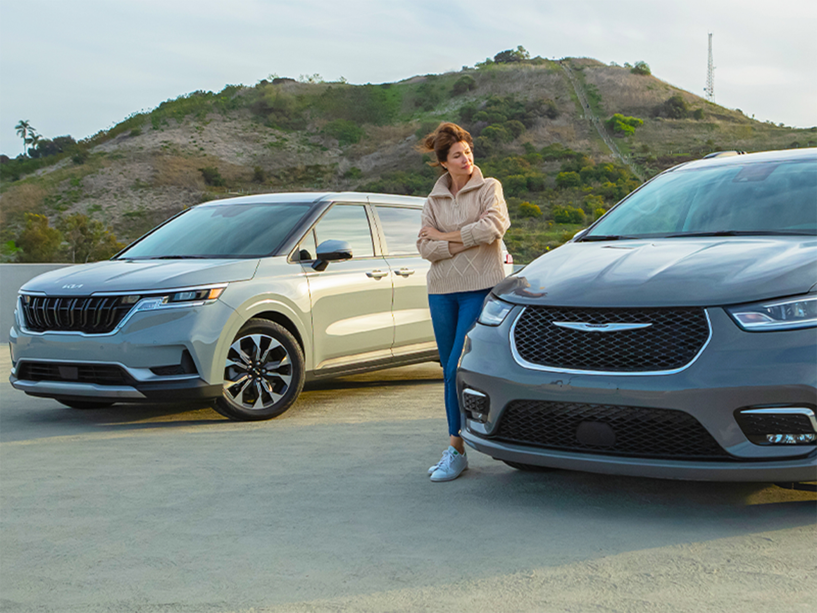 2024 Minivans Compared: Chrysler Pacifica vs. Kia Carnival: Abstract | CarMax