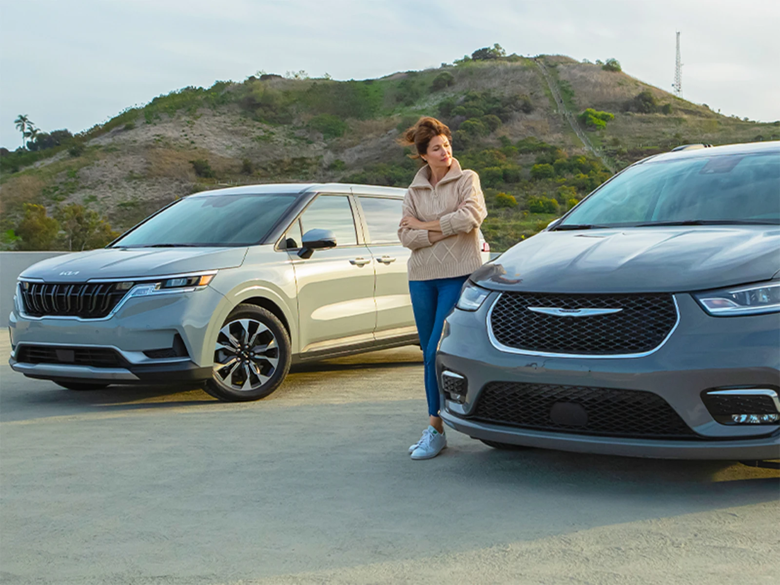 2024 Minivans Compared: Chrysler Pacifica vs. Kia Carnival: Abstract | CarMax