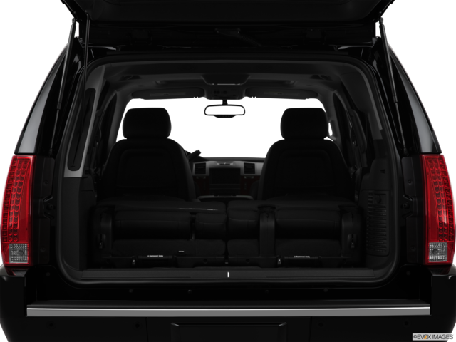 2012 cadillac escalade cargo area empty