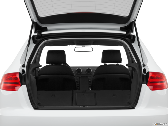2013 audi a3 cargo area empty