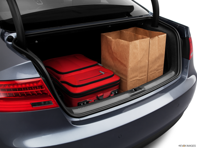 2013 audi a5 cargo area with stuff