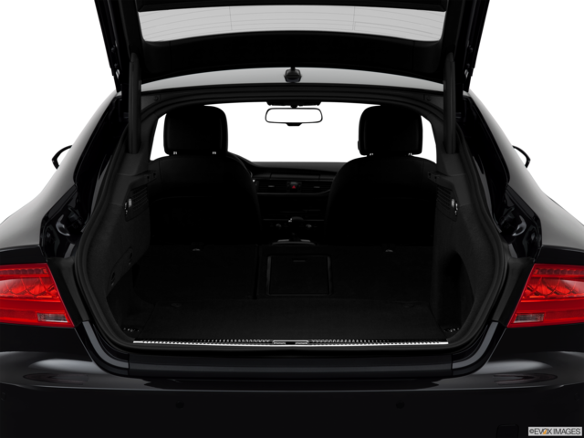 2013 audi a7 cargo area empty