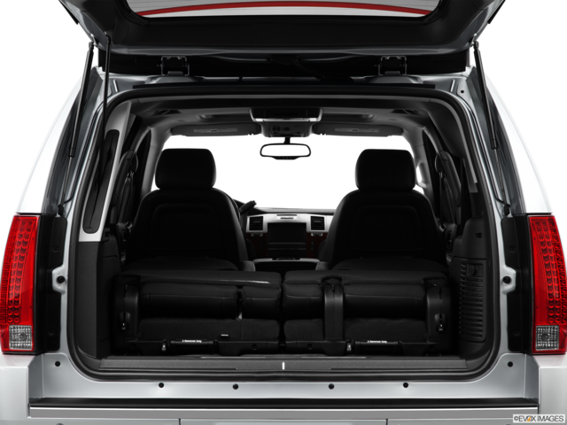 2013 cadillac escalade cargo area empty