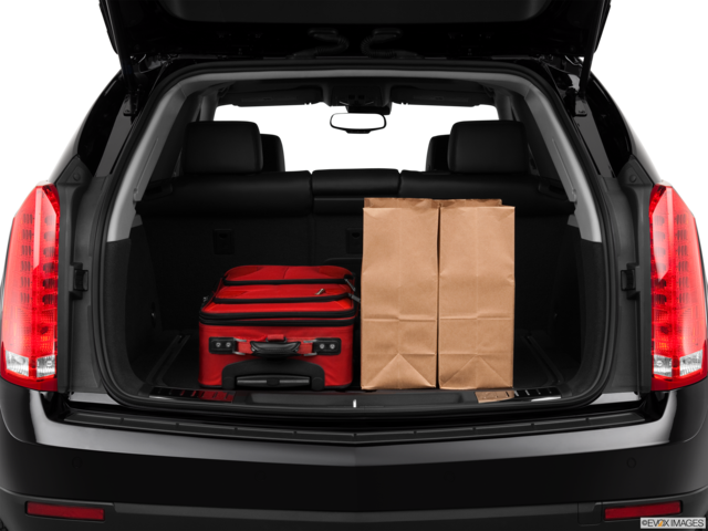 2013 cadillac srx cargo area with stuff