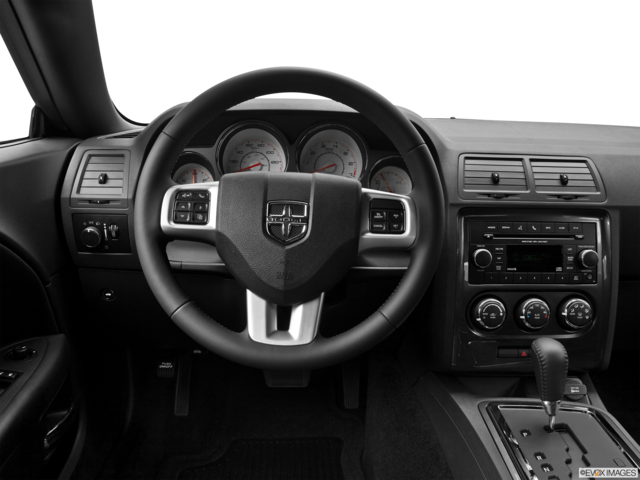 2013 dodge challenger dashboard