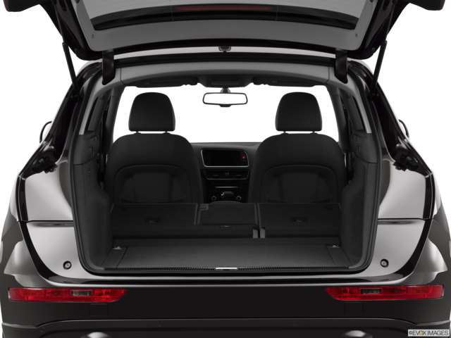 2014 audi q5 cargo area empty