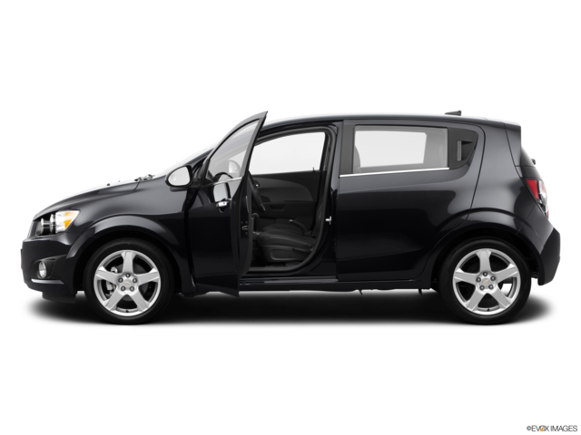 2014 chevrolet sonic side