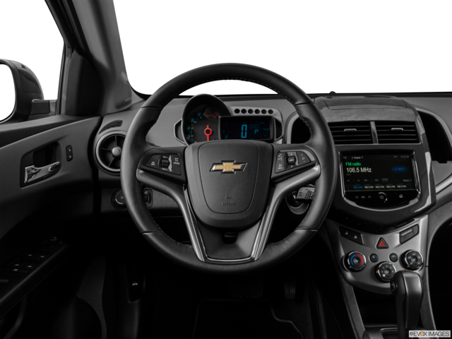 2014 chevrolet sonic dashboard