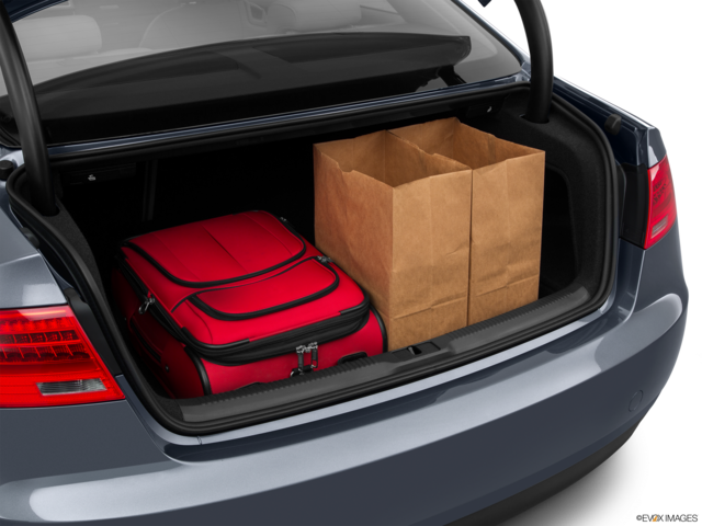 2015 audi a5 cargo area with stuff