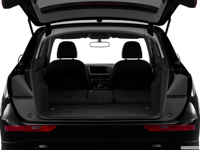 2015 audi q5 cargo area empty