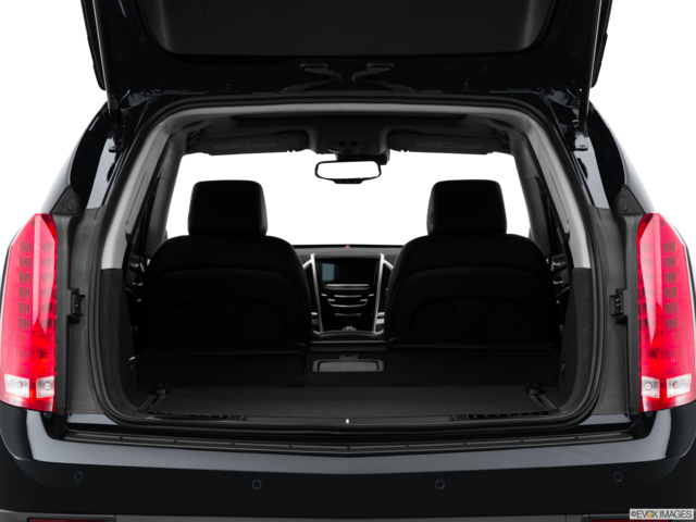 2015 cadillac srx cargo area empty