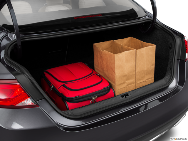 2015 chrysler 200 cargo area with stuff