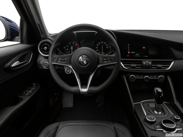 2017 alfa-romeo giulia dashboard