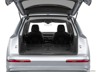 2017 audi q7 cargo area empty