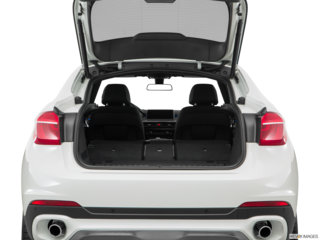 2017 bmw x6 cargo area empty