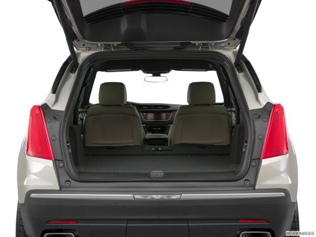 2017 cadillac xt5 cargo area empty