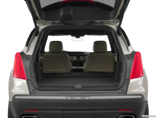 2017 cadillac xt5 cargo area empty