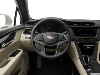 2017 cadillac xt5 dashboard