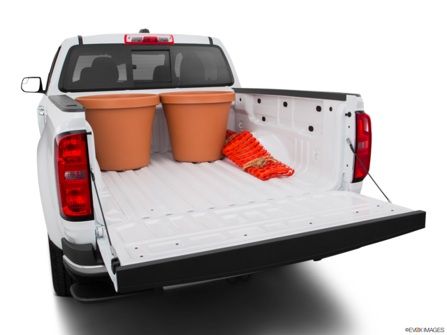 2017 chevrolet colorado cargo area with stuff