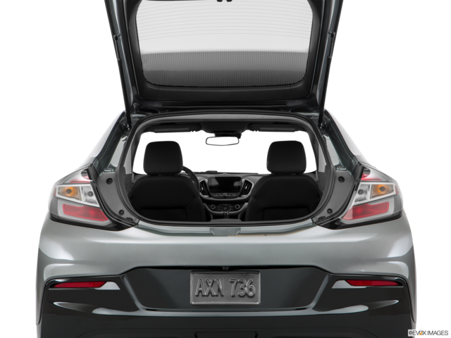2017 chevrolet volt cargo area empty