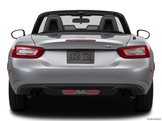 2017 fiat 124-spider back