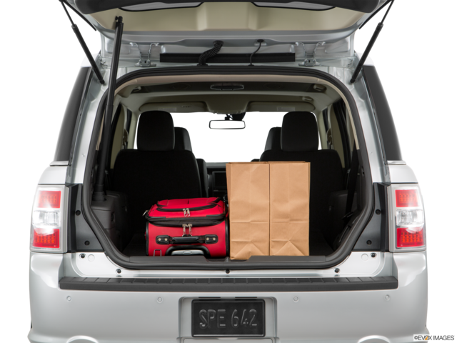 2017 ford flex cargo area with stuff