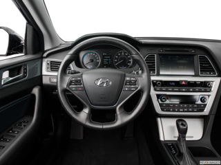 2017 hyundai sonata-hybrid dashboard