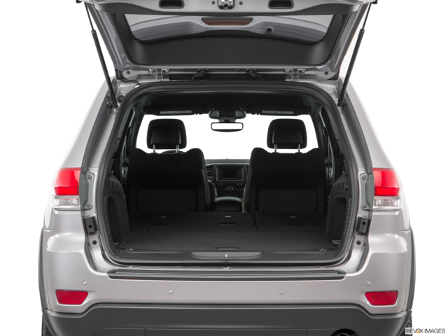 2017 jeep grand-cherokee cargo area empty