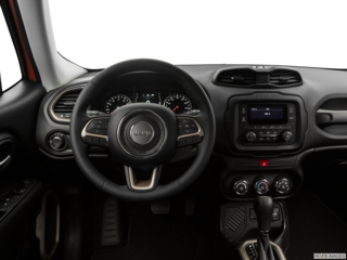 2017 jeep renegade dashboard