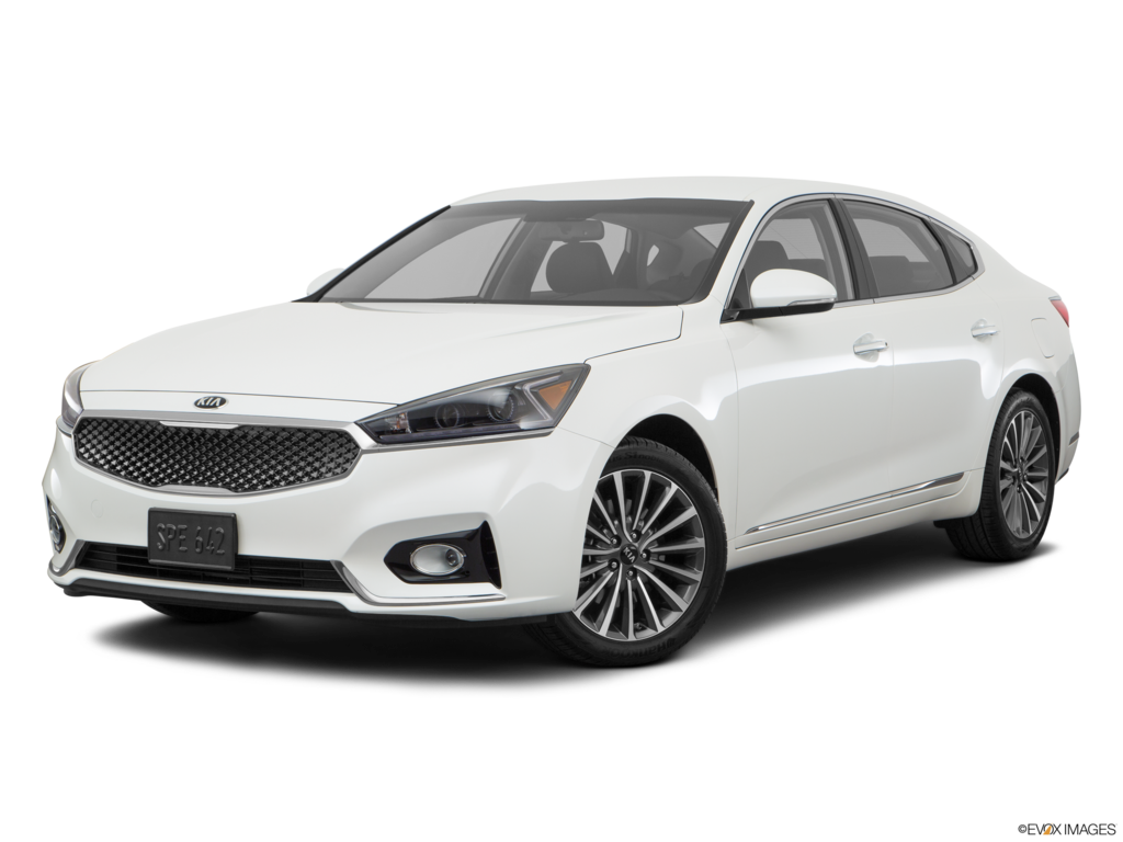 2017 kia cadenza angled front