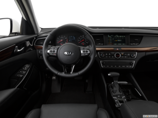 2017 kia cadenza dashboard