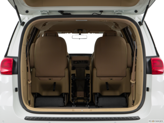 2017 kia sedona cargo area empty