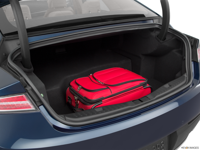 2017 lincoln mkz-hybrid cargo area with stuff