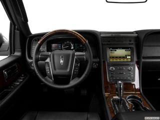 2017 lincoln navigator dashboard