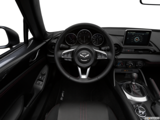 2017 mazda mx-5-miata dashboard