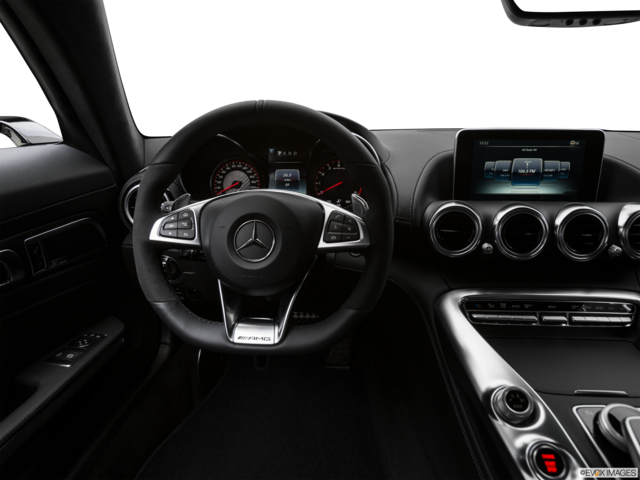 2017 mercedes-benz amg-gt dashboard