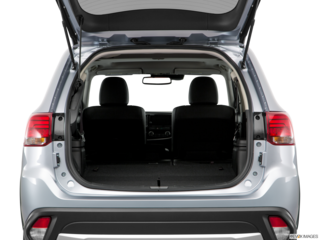 2017 mitsubishi outlander cargo area empty