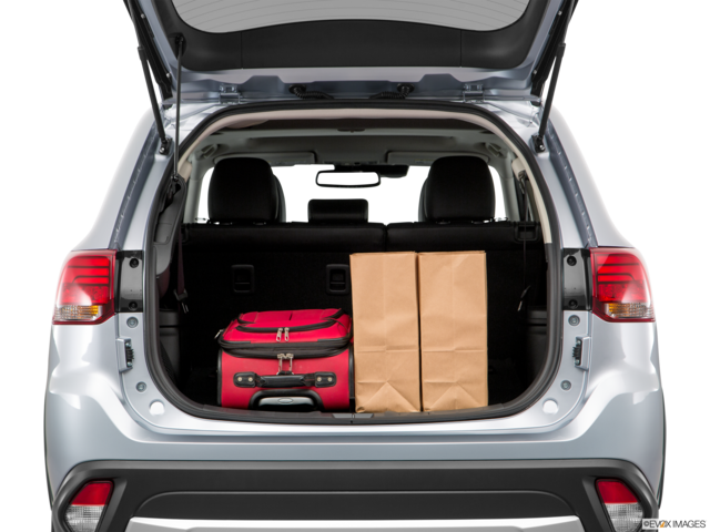 2017 mitsubishi outlander cargo area with stuff