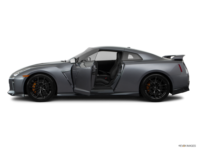 2017 nissan gt-r side