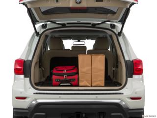 2017 nissan pathfinder cargo area with stuff