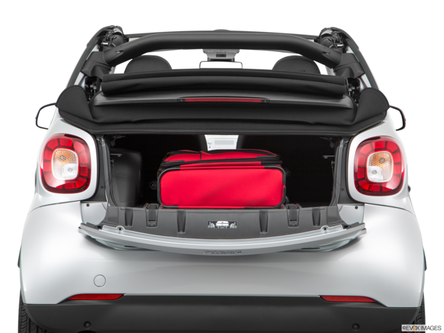 2017 smart fortwo cargo area with stuff