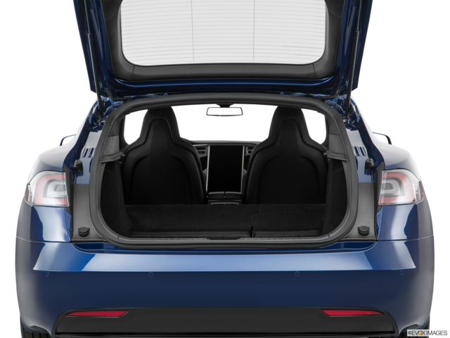 2017 tesla model-s cargo area empty