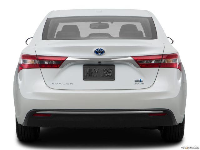 2017 toyota avalon-hybrid back