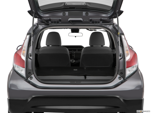 2017 toyota prius-c cargo area empty