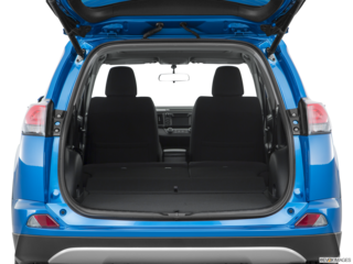 2017 toyota rav4 cargo area empty