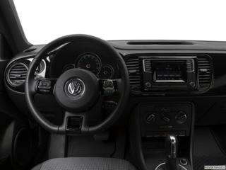 2017 volkswagen beetle dashboard