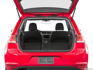 2017 volkswagen golf cargo area empty