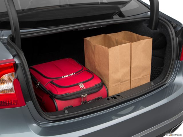2017 volvo s60 cargo area with stuff