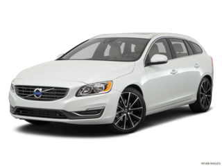 2017 volvo v60 angled front