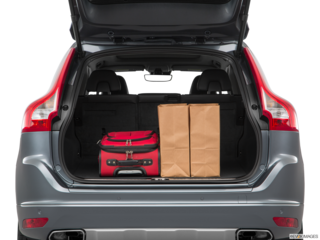 2017 volvo xc60 cargo area with stuff